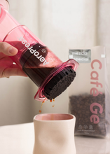 Cargar imagen en el visor de la galería, Aeropress Rosa