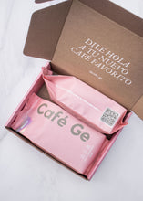 Cargar imagen en el visor de la galería, Decaf en bolsa rosa