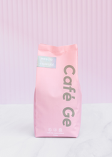 Cargar imagen en el visor de la galería, Bolsa rosa de cafe molido