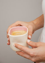 Cargar imagen en el visor de la galería, taza de cafe con americano Cafe Ge