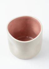 Cargar imagen en el visor de la galería, taza de cafe rosa