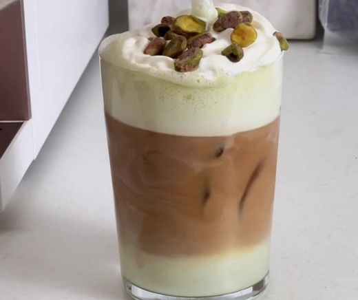 Cómo hacer un Latte de Pistache estilo Dubai (nuestra versión)