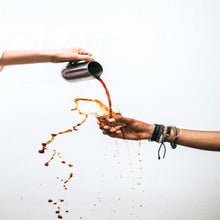Cargar imagen en el visor de la galería, Fotografia de cold brew regandose

